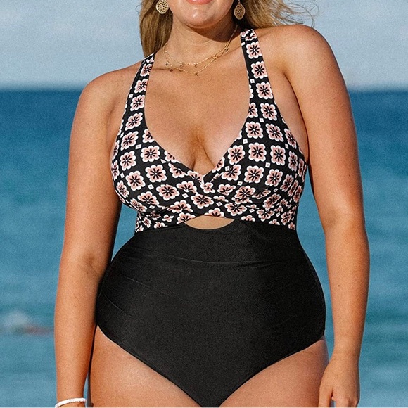 One Piece Plus Size Swimsuit Floral Print Twist Cutout Scoop Neck - Picture 4 of 7